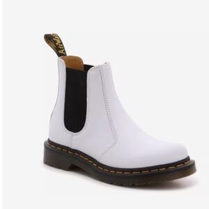 Dr. Martens unisex White and Black Chelsea Boots women’s size 9 men’s size 8